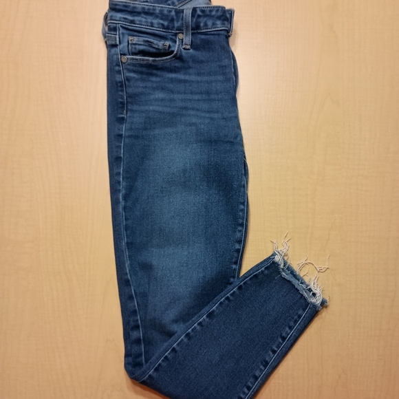 Paige Verdugo Ankle Distressed Ankle Medium Wash Jeans Size 29 - Picture 3 of 10